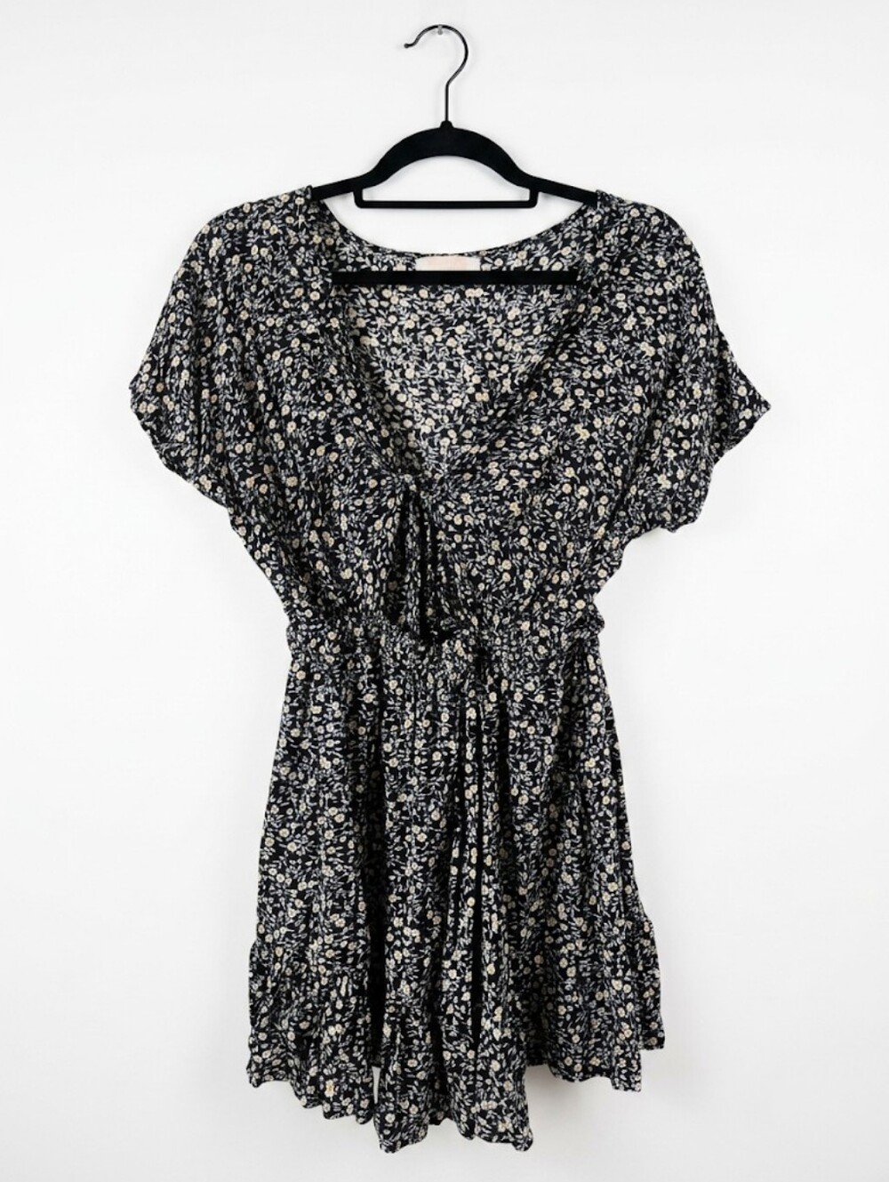 C+D+M Collection Black Floral Tie-Front Mini Dress | Size M | The Latest Scoop